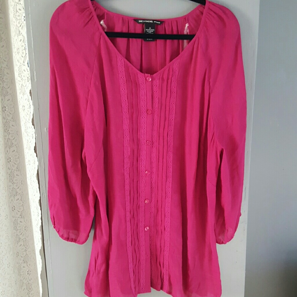 Raspberry color top